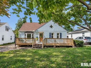 4223 N Gate Ridge Rd, Peoria, IL 61614