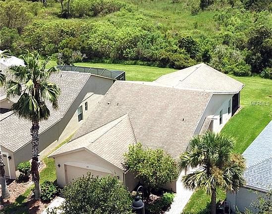 3rd image of 215 Acadia Dr