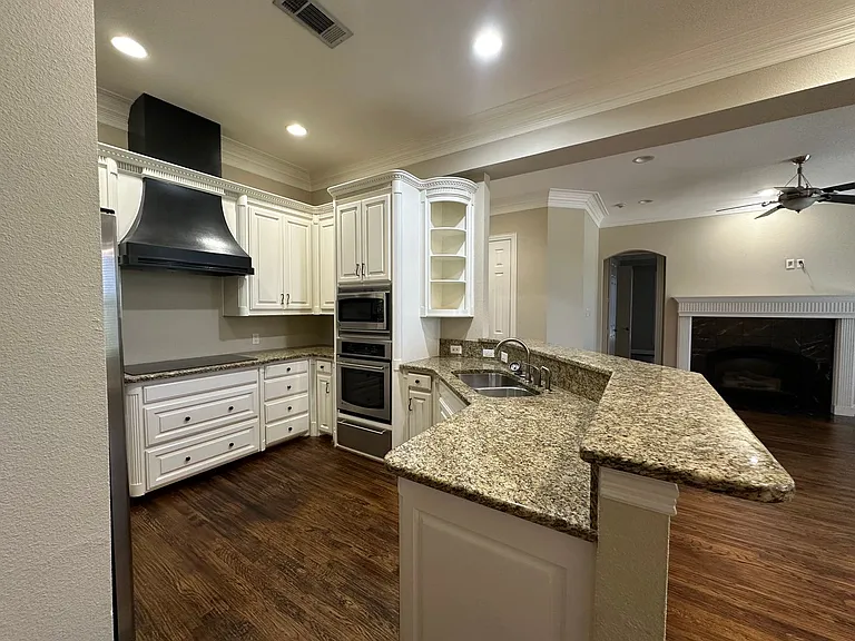 11351 Hilltop Rd — Photo 45