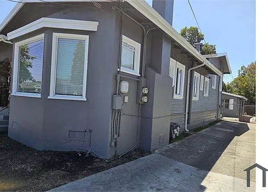 3 bed, 1500 sqft, $3,500 — Photo 3