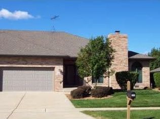 125 Tall Grass Rd, New Lenox, IL 60451