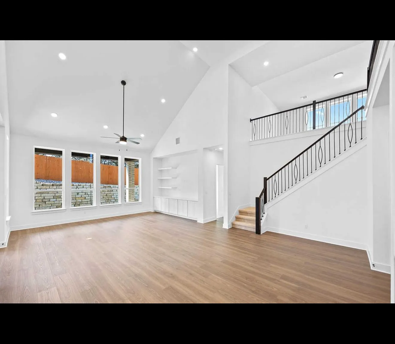 4 bed, 3526 sqft, $3,900 — Photo 4