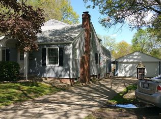 3332 S 2nd St, Springfield, IL 62703