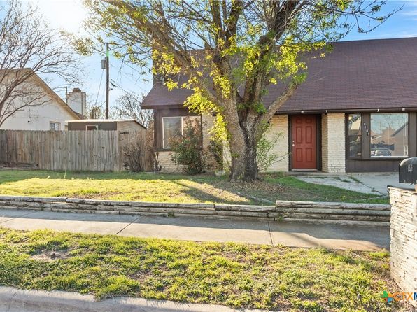 1141 Royal Crest Dr, Killeen, TX 76549