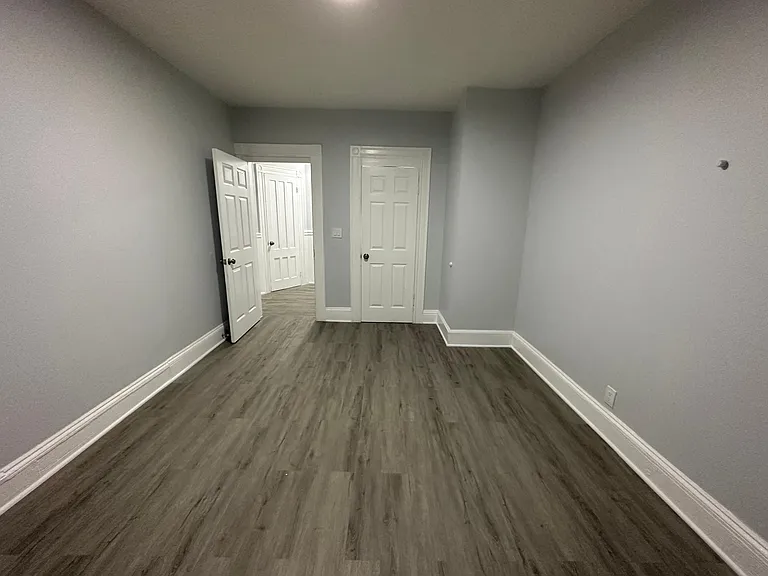 178 Clarence St #2 — Photo 19