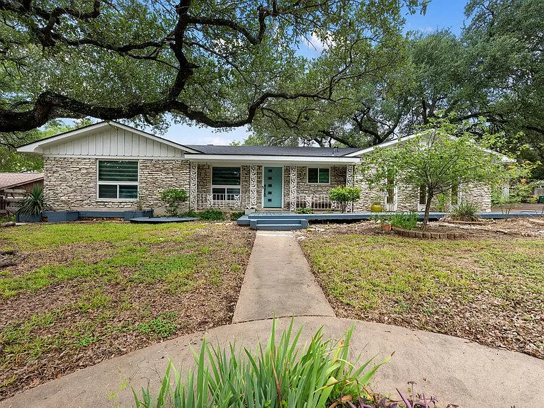 1003 Minda Dr — Photo 3