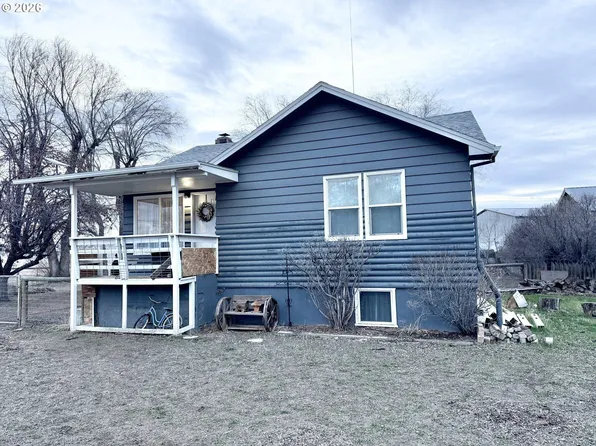 4308 NE Collins Dr, Madras, OR 97741