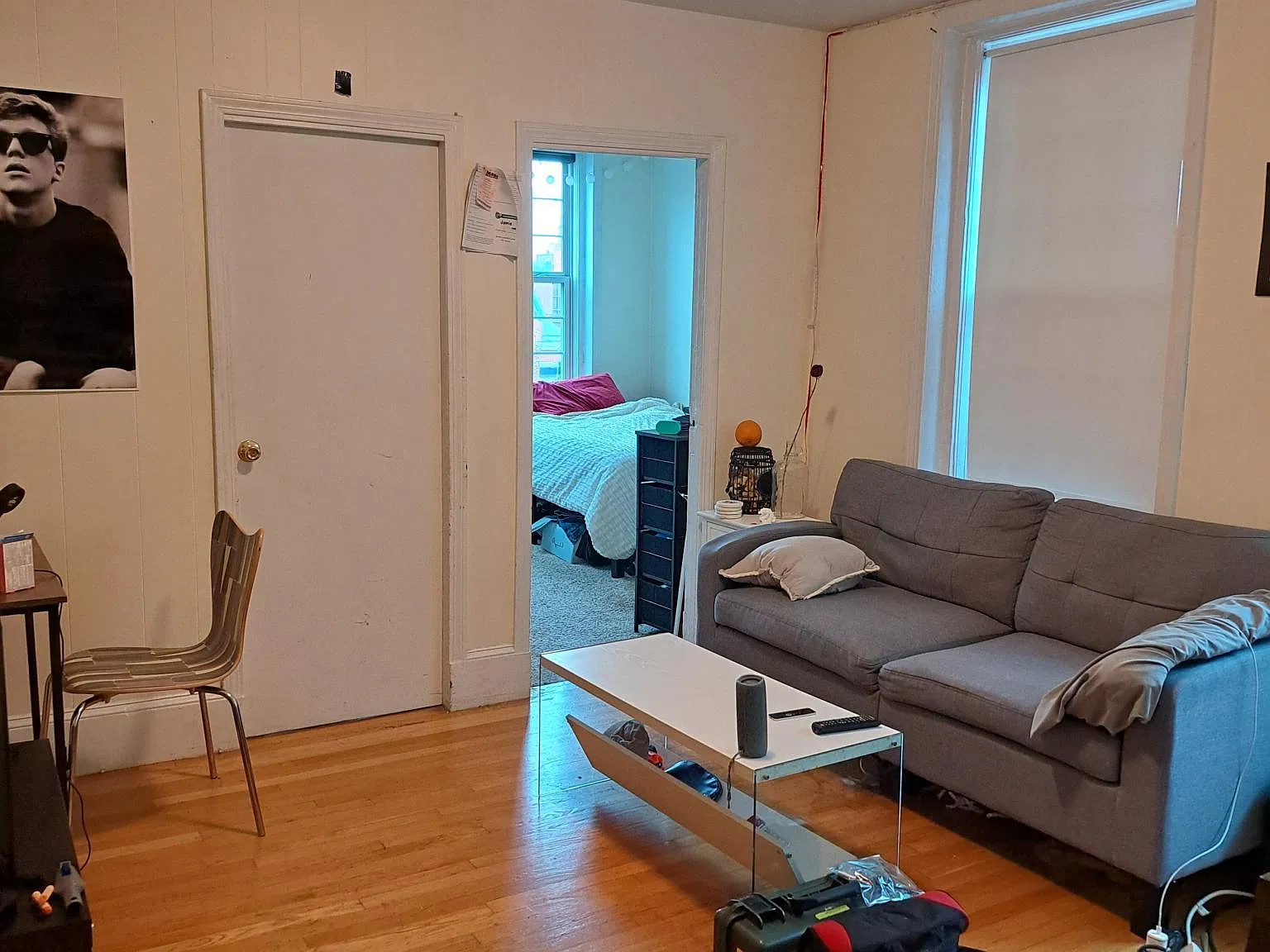 2 bed, 1000 sqft, $3,300 — Photo 3