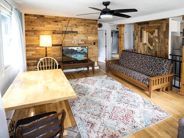 3851 South 17th STREET, Milwaukee, WI 53221