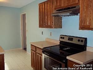 3rd image of 6335 Fox Creek St