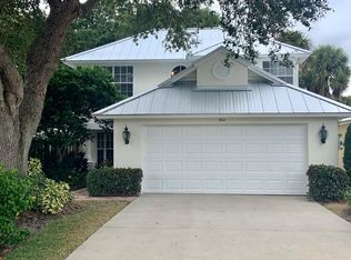 562 10th Pl, Vero Beach, FL 32960