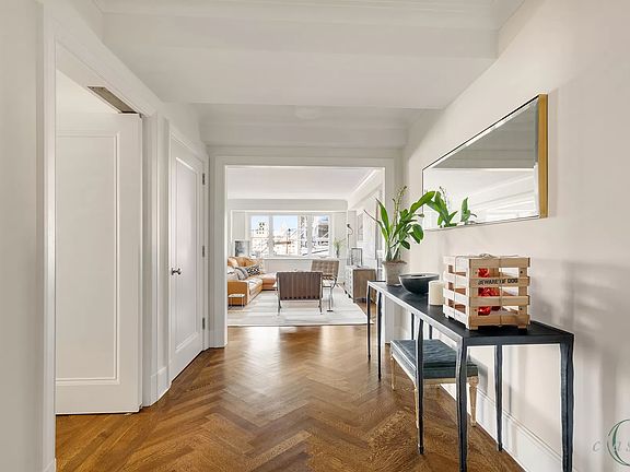 2nd image of 530 Park Ave APT 16G