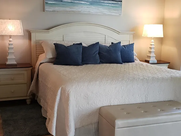 King size bed in Master bedroom
