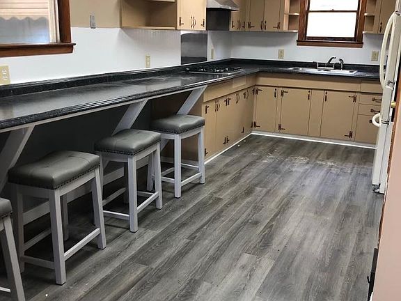 4th image of 1719 1st St #1