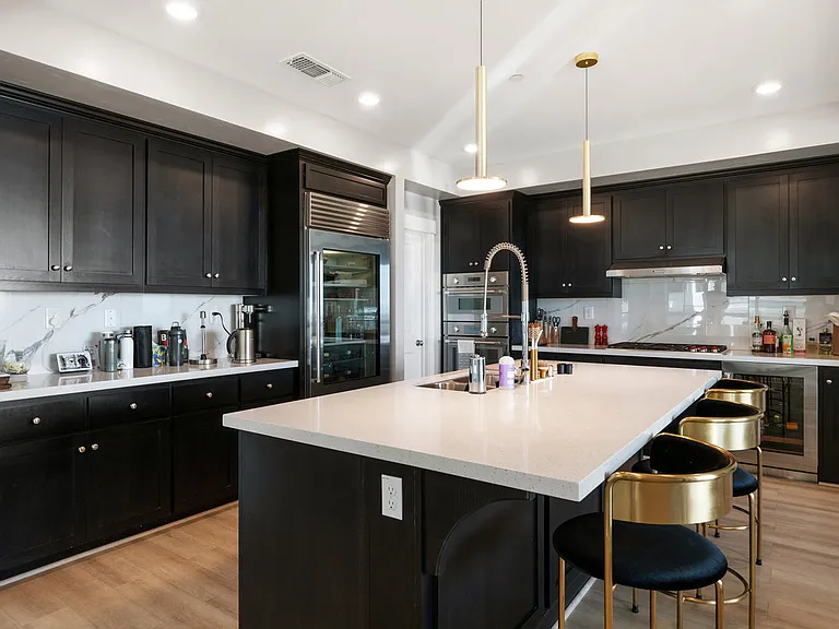 6775 Skyview Dr — Photo 12