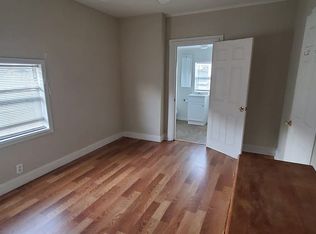 917 W 1st St, Sanford, FL 32771
