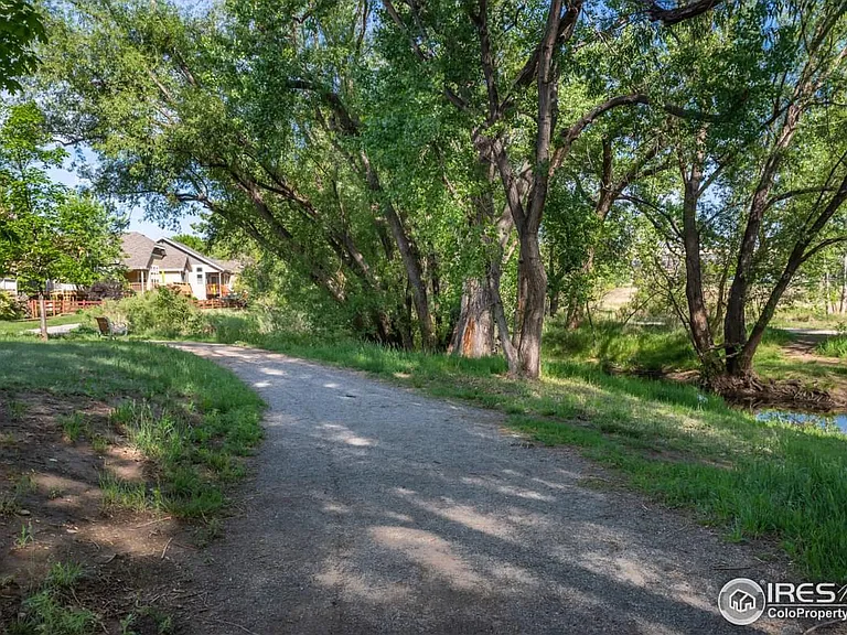 2197 Creekside Dr — Photo 21