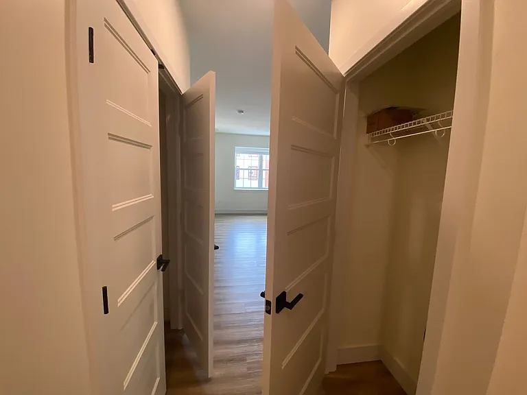One Park Apartments — Photo 21