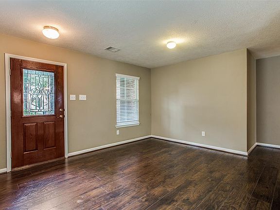 5th image of 18234 Foley Park Ct