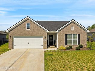 3507 Crimson Cir, Maryville, TN 37801