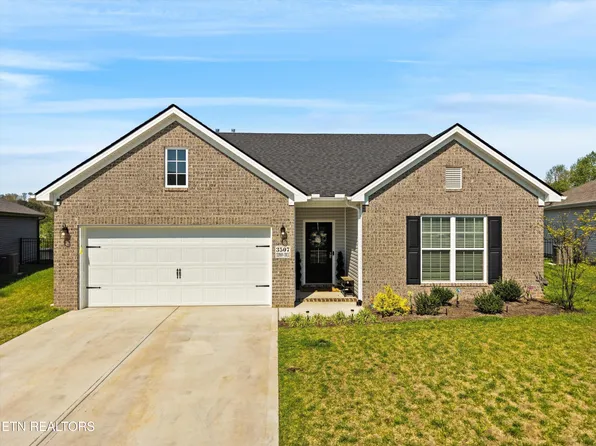 3507 Crimson Cir, Maryville, TN 37801
