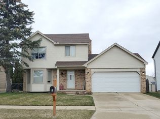 25309 Mary St, Chesterfield, MI