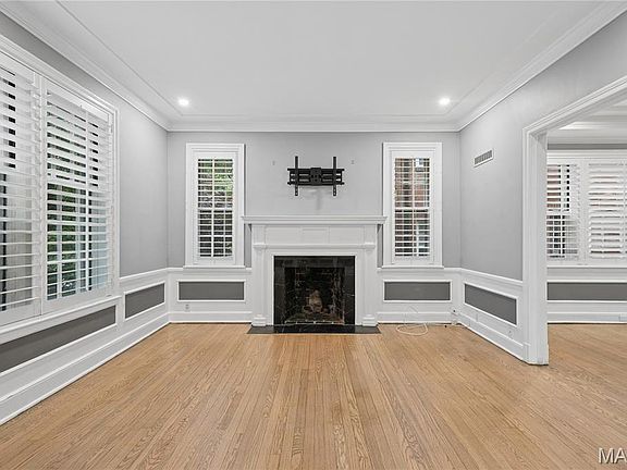 4th image of 7539 Oxford Dr APT 1W