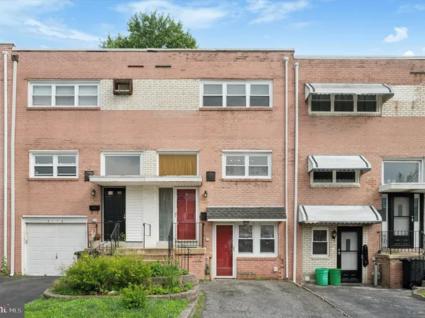 2117 Ravenwood Dr, Folcroft, PA 19032