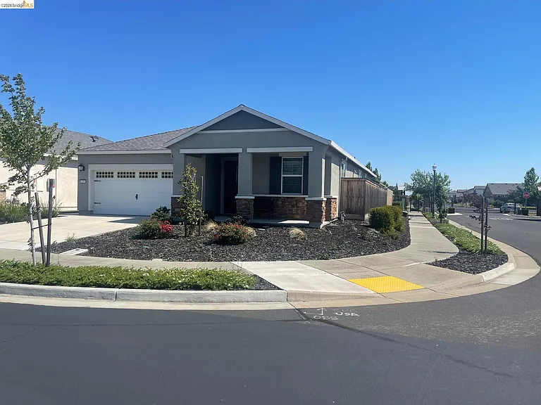 4395 Canada Way — Photo 6