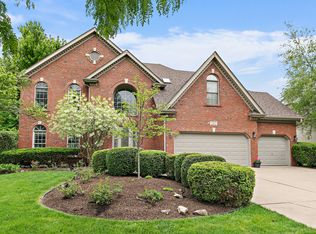 2212 Glouceston Ln, Naperville, IL 60564