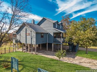 135 Carolyn Rd, Comfort, TX 78013