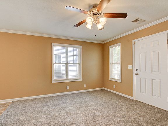 4th image of 106 Riverview Dr