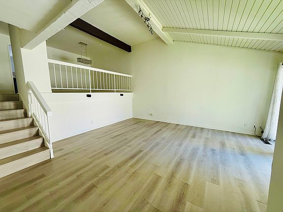 2nd image of 21515 Erwin St Unit 6