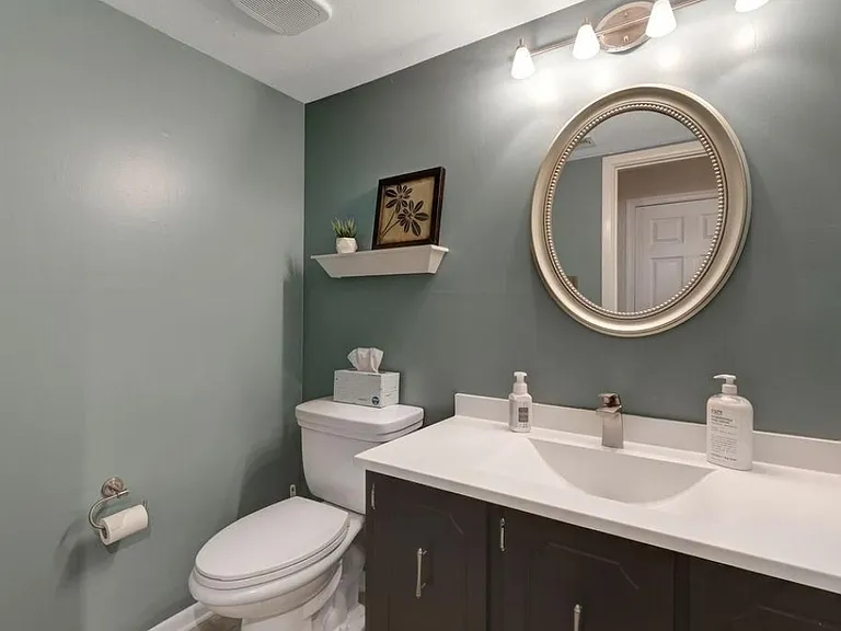 233 Shady Ln — Photo 12