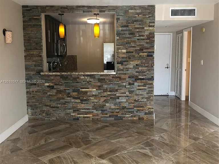 9350 Fontainebleau Blvd #204 — Photo 14