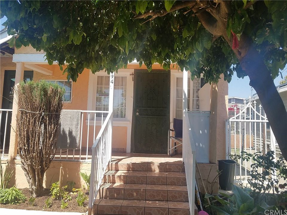 1st image of 3949 Rockwood St
