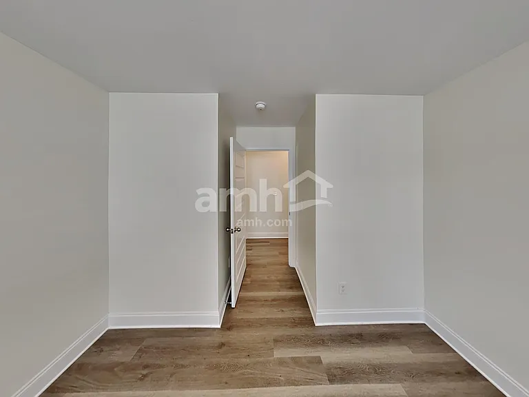 5532 Central Grove Sq — Photo 21