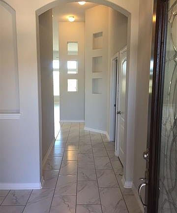 3rd image of 753 Vista Gardens Dr