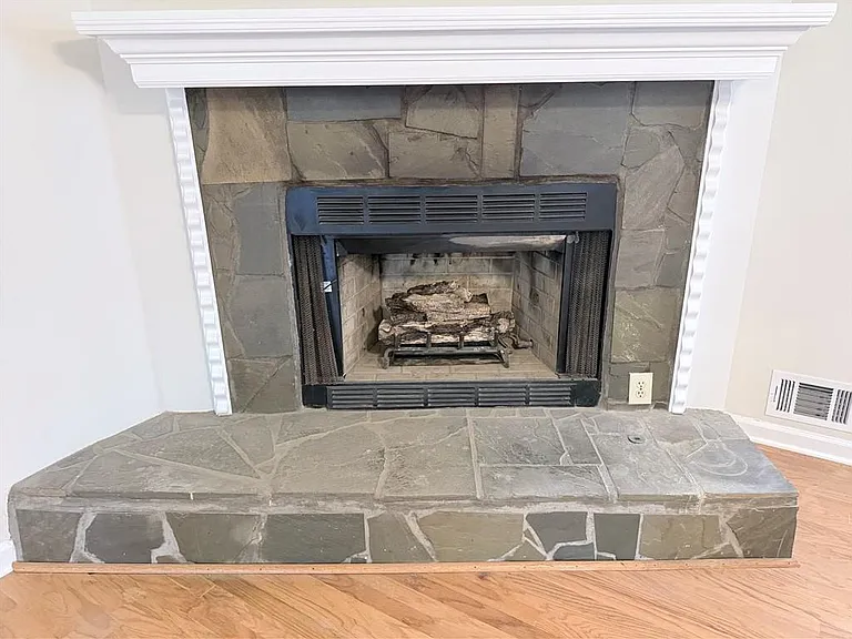 40 Salem Rdg — Photo 9