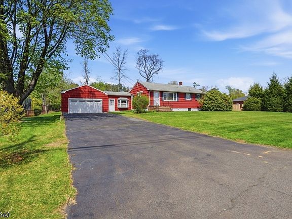 2nd image of 49 Heather Hills Dr