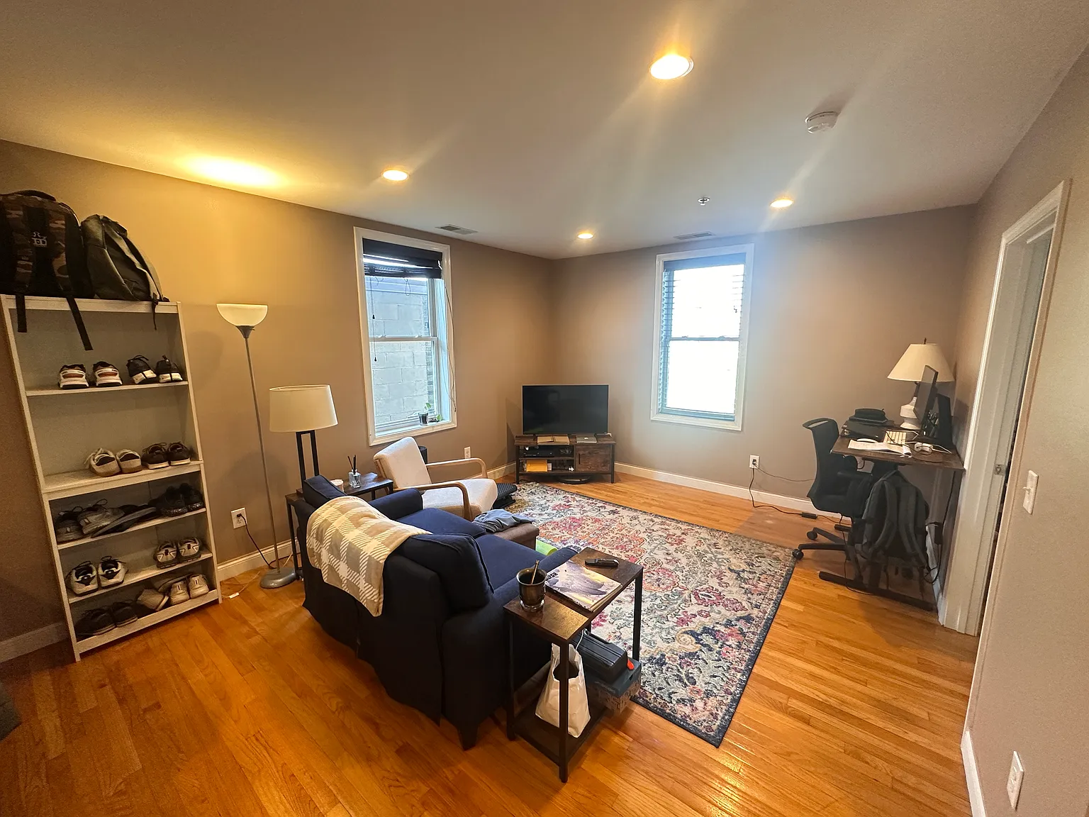 1 bed, 750 sqft, $2,995 — Photo 2