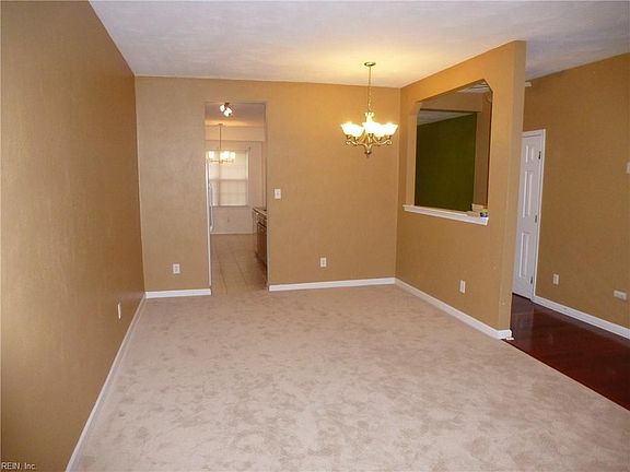 3rd image of 4427 Rivermill Ct
