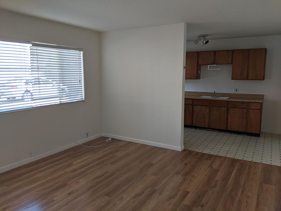 Large, well lit living room