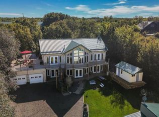 11 N Aimie Ave, White Sands, AB T0C 3B0