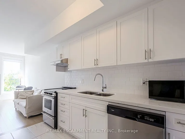 1778A Lawrence Ave W #2 — Photo 11