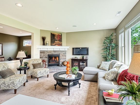 3rd image of 12905 116th Avenue Ct E #95
