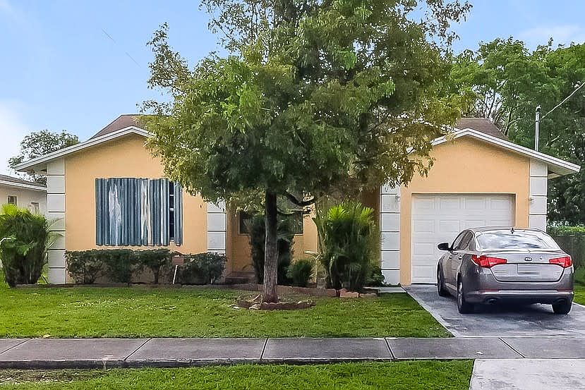 2nd image of 5280 SW 24th St