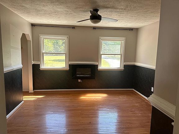 Private office w electric fi