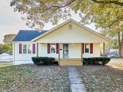 302 N Castello St, Florissant, MO, 63031