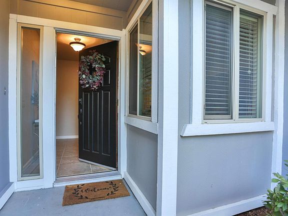 3rd image of 4482 White Oak Ct